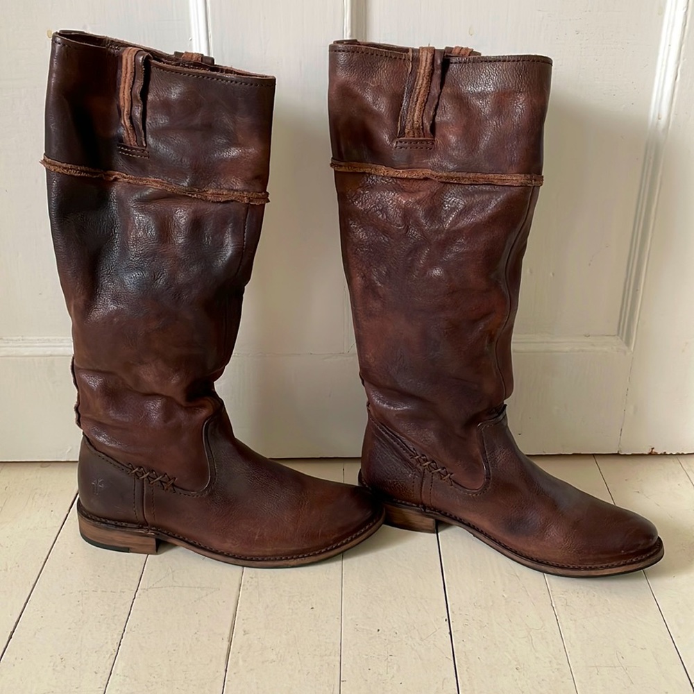 Frye boots women’s size 6